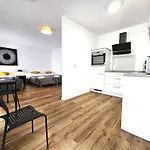 Tolstov-Hotels Old Town Apartments
